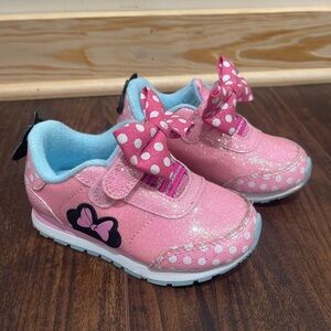 Toddler Girl Disney Minnie Mouse Tennis Shoes Size 8